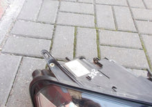 Load image into Gallery viewer, Frontscheinwerfer VW Touareg 7P1941034A 1ZT011937-22 LED Rechts Headlight