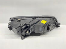 Laden Sie das Bild in den Galerie-Viewer, Frontscheinwerfer Skoda Octavia III 5E1941015D LED Links Scheinwerfer Headlight SCH3178747087oq