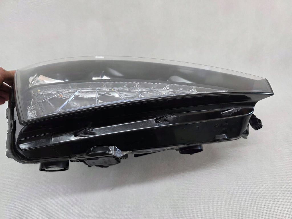 Frontscheinwerfer Skoda Scala 657941016 Full LED Rechts Scheinwerfer Headlight SCH6263029160mm