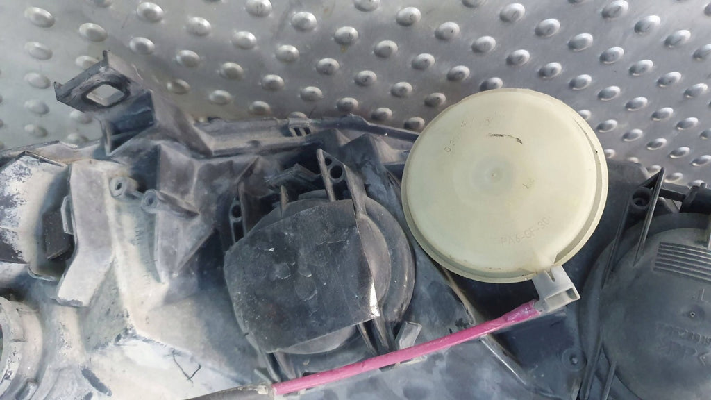 Frontscheinwerfer Mercedes-Benz W169 S26380576 0301197211 Links Headlight SCH4397210583ms