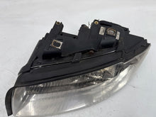 Load image into Gallery viewer, Frontscheinwerfer Audi A4 8E0941003 Xenon Links Scheinwerfer Headlight SCH8096995358zl