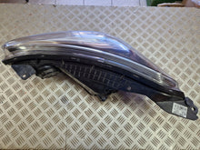 Laden Sie das Bild in den Galerie-Viewer, Frontscheinwerfer Hyundai I10 92102-B9000 LED Rechts Scheinwerfer Headlight