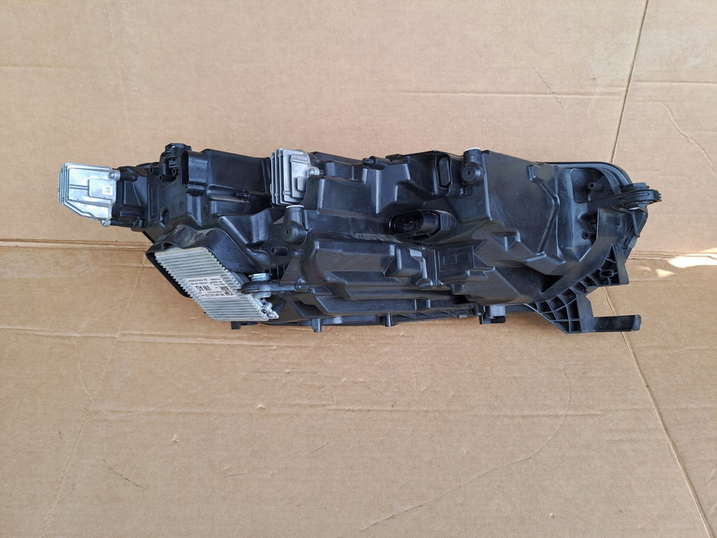 Frontscheinwerfer Skoda Octavia IV 5E4941015A LED Ein Stück (Rechts oder Links) SCH6068352599xp