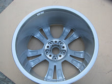 Load image into Gallery viewer, 1x Alufelge 18 Zoll 7.5" 5x120 51ET 6856069 BMW X1 F48 Rim Wheel FEL8919272552rd