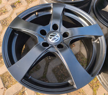 Laden Sie das Bild in den Galerie-Viewer, 4x Alufelge 17 Zoll 7.0" 5x112 45ET VW Passat Golf VII Phaeton I Jetta Rim Wheel FEL6810296159iz