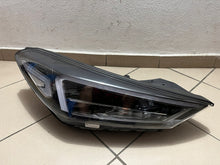 Laden Sie das Bild in den Galerie-Viewer, Frontscheinwerfer Hyundai Tucson 92102-D7700 Full LED Rechts Headlight SCH3524243828ph