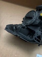 Load image into Gallery viewer, Frontscheinwerfer Mercedes-Benz W221 Links Scheinwerfer Headlight SCH4879152561nh