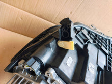 Laden Sie das Bild in den Galerie-Viewer, Frontscheinwerfer VW T-Roc 2GA941036CA Rechts Scheinwerfer Headlight SCH3271989314ch