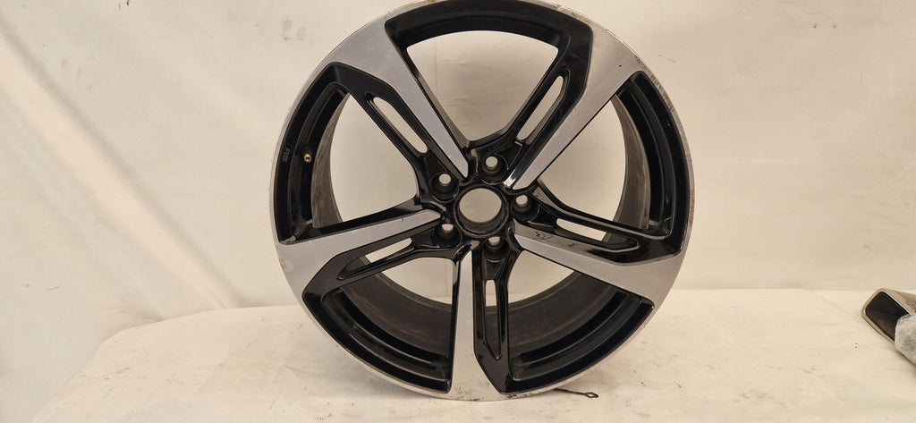 1x Alufelge 19 Zoll 9.0" 5x112 52ET Glanz 8S0601025N Audi Rim Wheel