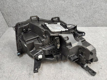 Laden Sie das Bild in den Galerie-Viewer, Frontscheinwerfer Renault I 260606388 LED Links Scheinwerfer Headlight SCH6192006298yr