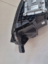 Laden Sie das Bild in den Galerie-Viewer, Frontscheinwerfer Renault Megane E-Tech 260605490R LED Links Headlight SCH2130800446lo
