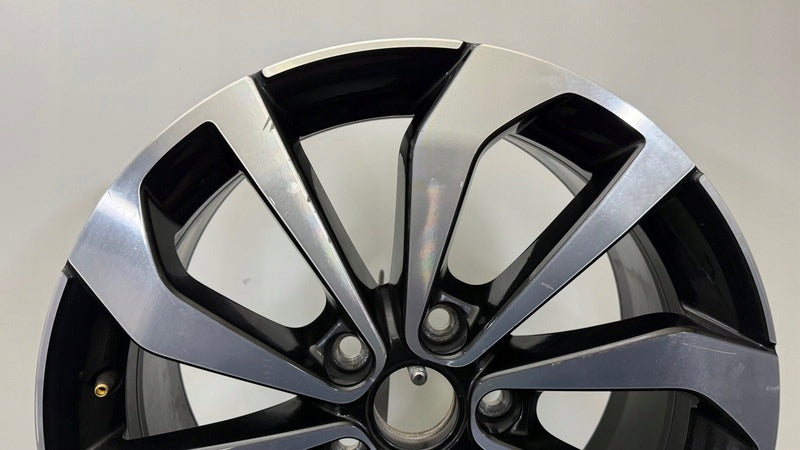 1x Alufelge 17 Zoll 7.0" 5x112 45ET Glanz Schwarz 2GA601025AC VW Rim Wheel FEL9522616611zl