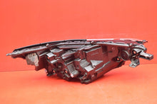 Laden Sie das Bild in den Galerie-Viewer, Frontscheinwerfer Toyota 42-118-42-119 LED Links Scheinwerfer Headlight SCH2324757758el