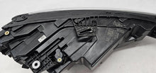 Laden Sie das Bild in den Galerie-Viewer, Frontscheinwerfer Audi A3 8Y0941033 Full LED Links Scheinwerfer Headlight