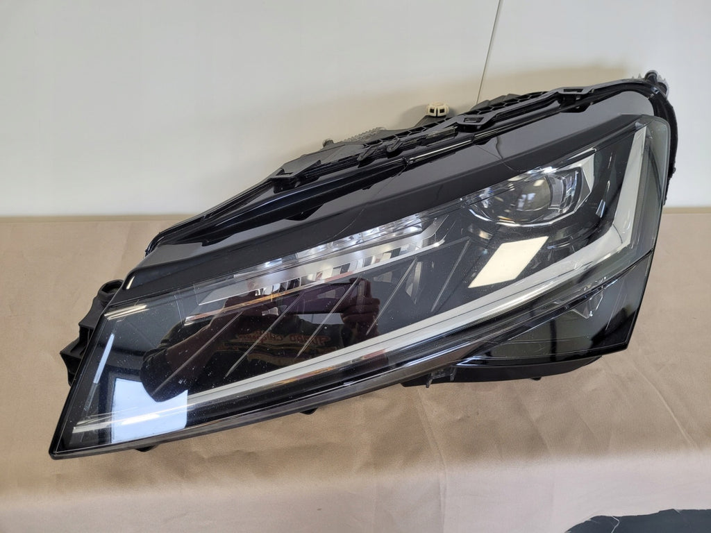 Frontscheinwerfer Skoda Superb III 3V1941015E Links Scheinwerfer Headlight SCH8776414150nt