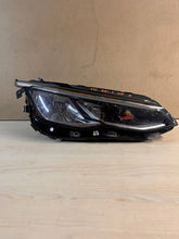 Load image into Gallery viewer, Frontscheinwerfer VW Golf VIII 5H1941006C Rechts Scheinwerfer Headlight SCH4815778452ql