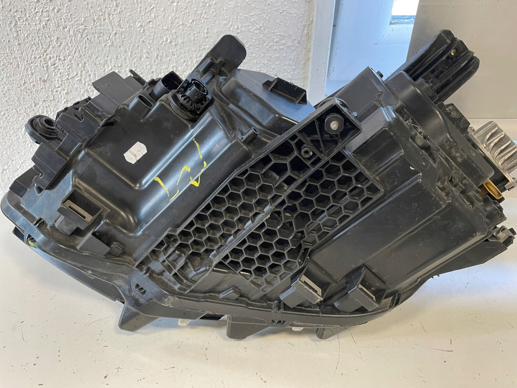 Frontscheinwerfer VW Passat 3G1941082P LED Rechts Scheinwerfer Headlight SCH5578965560wz