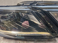 Load image into Gallery viewer, Frontscheinwerfer Skoda Octavia III 5E1941016E FALSE Scheinwerfer Headlight SCH8034403967nv