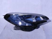 Laden Sie das Bild in den Galerie-Viewer, Frontscheinwerfer Opel Corsa E 13381336RH Halogen Rechts Scheinwerfer Headlight