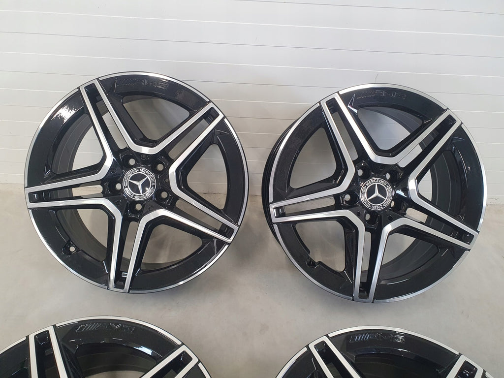 4x Alufelge 18 Zoll 7.5" 5x112 49ET Glanz Schwarz A1774011500 Mercedes-Benz W177 FEL9183073592nk