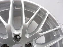 Laden Sie das Bild in den Galerie-Viewer, 1x Alufelge 19 Zoll 8.0&quot; 5x112 32ET Glanz 8W9601025F Audi A4 Allroad Rim Wheel