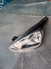 Load image into Gallery viewer, Frontscheinwerfer Hyundai Getz Ein Stück (Rechts oder Links) Headlight