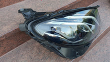 Laden Sie das Bild in den Galerie-Viewer, Frontscheinwerfer Mercedes-Benz W213 C238 A2139067806 A2139066601 Xenon Rechts SCH9457522128dp