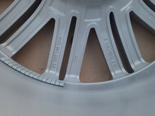 Laden Sie das Bild in den Galerie-Viewer, 1x Alufelge 18 Zoll 8.0" 5x112 31ET 8W0601025EE Audi A5 Rim Wheel FEL4201000029bf