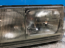 Laden Sie das Bild in den Galerie-Viewer, Frontscheinwerfer Mercedes-Benz W123 1305235023 Links Scheinwerfer Headlight SCH1263594528oq