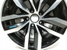 Load image into Gallery viewer, 1x Alufelge 17 Zoll 5G0601025D VW Golf Vii Rim Wheel FEL8305693804pz