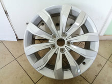 Load image into Gallery viewer, 1x Alufelge 17 Zoll 7.0&quot; 5x112 45ET 2GA601025A VW T-Roc Rim Wheel