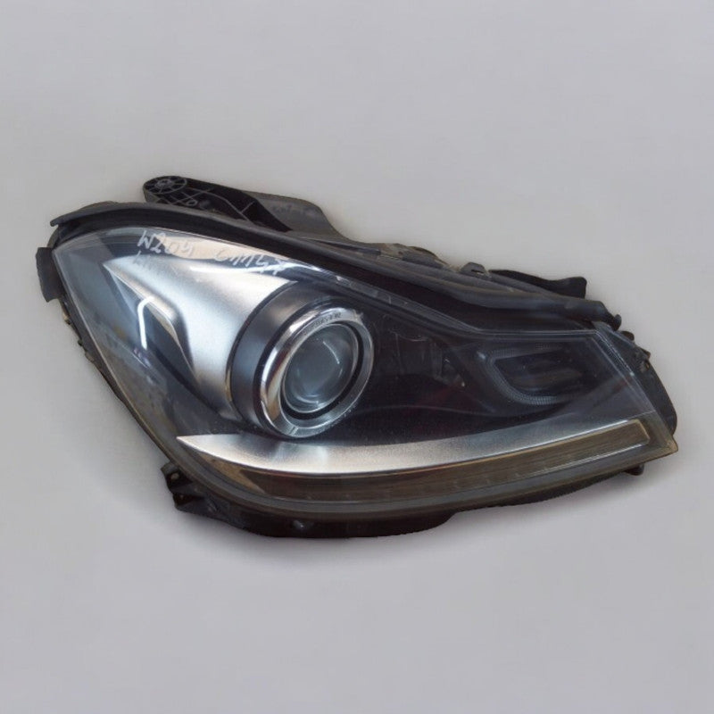 Frontscheinwerfer Mercedes-Benz W204 A2048204639 LED Rechts Headlight