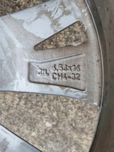 Laden Sie das Bild in den Galerie-Viewer, 1x Alufelge 17 Zoll 7.0" 5x114.3 45ET Glanz Silber 9965A17070 Mazda Rim Wheel FEL5882676242os