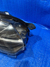 Load image into Gallery viewer, Frontscheinwerfer Opel Zafira Vivaro C 1656227880 Xenon Rechts Headlight