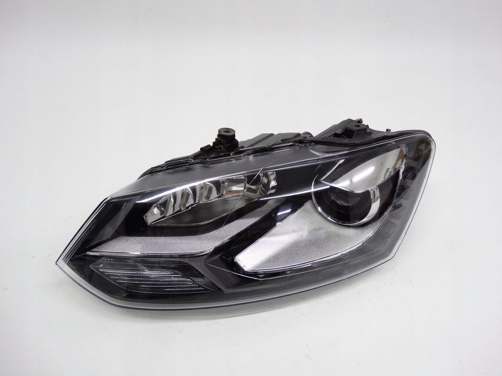 Frontscheinwerfer VW Polo 6R1941031B Xenon Links Scheinwerfer Headlight