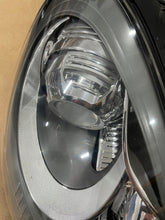 Load image into Gallery viewer, Frontscheinwerfer Porsche Cayenne 7P5941030 LED Rechts Scheinwerfer Headlight SCH3200896773xf