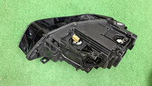 Load image into Gallery viewer, Frontscheinwerfer Audi A4 B8 8K0941 Xenon Links Scheinwerfer Headlight