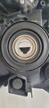 Laden Sie das Bild in den Galerie-Viewer, Frontscheinwerfer Toyota Prius Links Scheinwerfer Headlight SCH3976778810xf