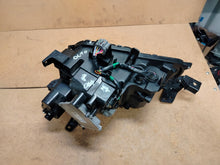 Load image into Gallery viewer, Frontscheinwerfer Mazda Cx30 DFR7-51030 Full LED Rechts Scheinwerfer Headlight SCH6217064096fq