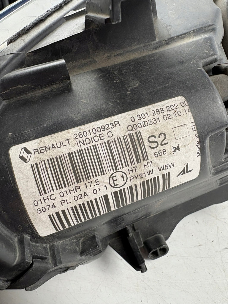 Frontscheinwerfer Renault Megane III 260100923R Rechts Scheinwerfer Headlight SCH7368968067ls
