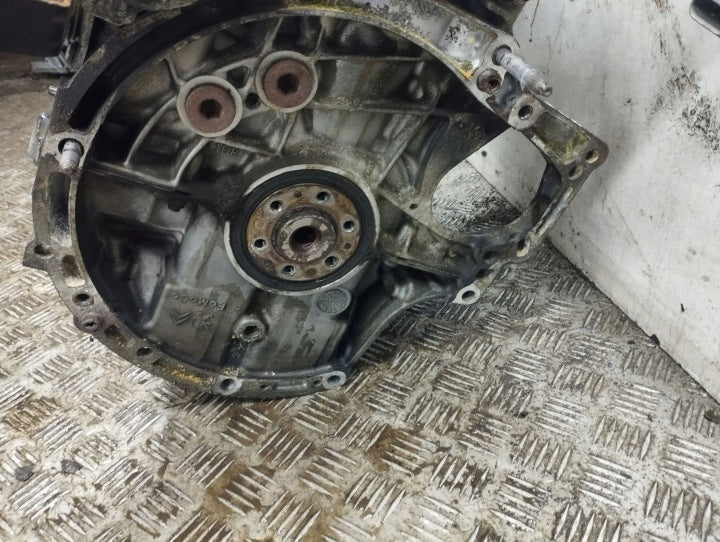 Motor Peugeot 5008 I 9H05 1.6 2011 Diesel Engine Unkomplett MOT9118030567dk