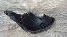 Load image into Gallery viewer, Frontscheinwerfer Hyundai I10 Links Scheinwerfer Headlight SCH3307153304or