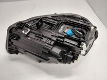 Laden Sie das Bild in den Galerie-Viewer, Frontscheinwerfer Mercedes-Benz W177 A1779065704 Links Scheinwerfer Headlight SCH4929366634ds