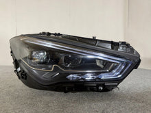 Laden Sie das Bild in den Galerie-Viewer, Frontscheinwerfer Mercedes-Benz Cla A1189061401 Rechts Scheinwerfer Headlight SCH1665612091xr