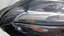 Laden Sie das Bild in den Galerie-Viewer, Frontscheinwerfer Mercedes-Benz Gla A1569062400 Rechts Scheinwerfer Headlight SCH9170053083dv