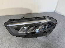 Laden Sie das Bild in den Galerie-Viewer, Frontscheinwerfer Mercedes-Benz W177 A1779066304 LED Links Headlight SCH6371199106mr