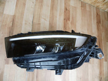 Laden Sie das Bild in den Galerie-Viewer, Frontscheinwerfer Opel Astra L 9851881680 39195688 LED Links Headlight