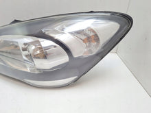 Load image into Gallery viewer, Frontscheinwerfer Kia Ceed 921011H Links Scheinwerfer Headlight SCH9192026187kt