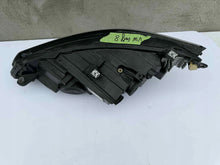 Laden Sie das Bild in den Galerie-Viewer, Frontscheinwerfer VW Golf VIII 5H1941006 Rechts Scheinwerfer Headlight SCH4544849471xn