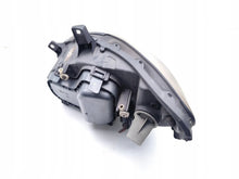 Laden Sie das Bild in den Galerie-Viewer, Frontscheinwerfer Mercedes-Benz Vito Bus Rechts Scheinwerfer Headlight SCH2386077315ba